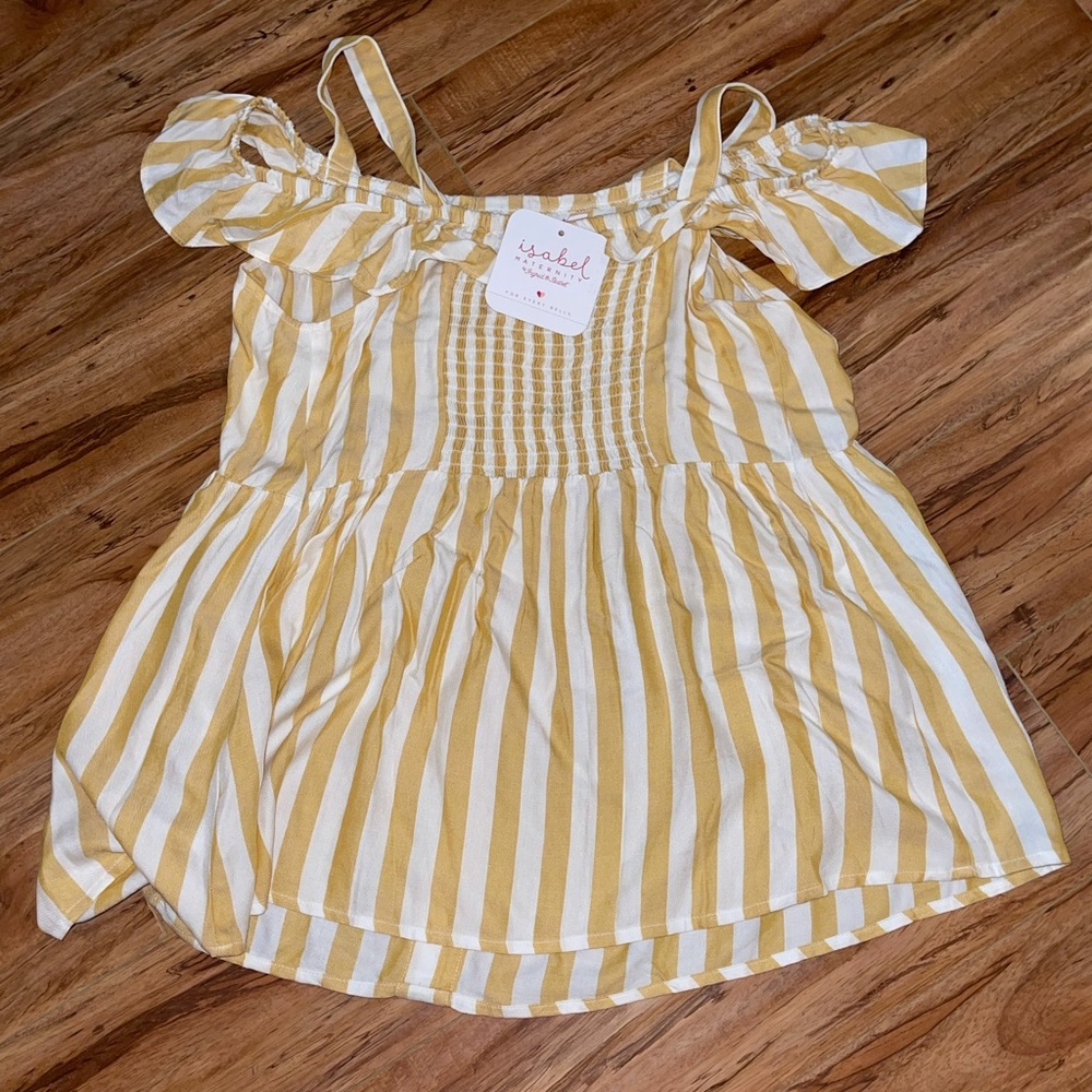 Maternity spaghetti strap with cold shoulder summer top 100% Rayon NWT SO 🥰CUTE
